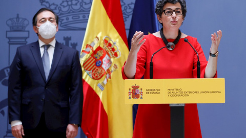 Arancha González Laya y José Manuel Albares durante el traspaso de la cartera de de Exteriores.