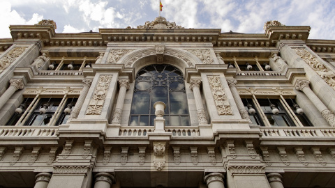 Fachada del edificio del Banco de España situada en la confluencia del Paseo del Prado y la madrileña calle de Alcalá. E.P./Eduardo Parra