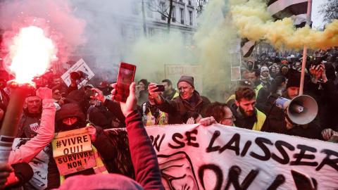 Décima jornada de protestas contra la reforma de las pensiones en Francia, en París, a 28 de marzo de 2023.