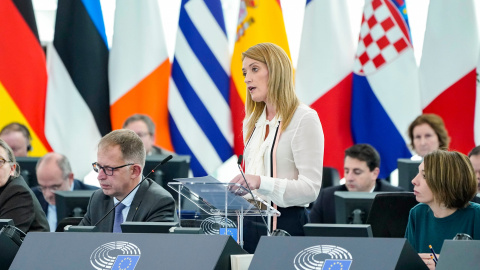 La presidenta del Parlament Europeu, Roberta Metsola, durant una intervenció davant els eurodiputats a finals de 2022