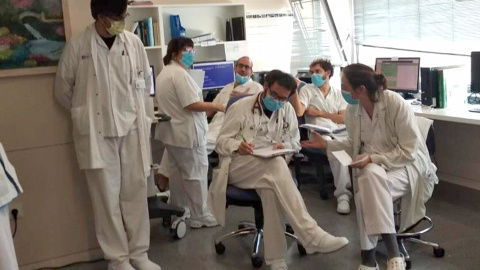 L'equip de l'àrea de la Covid-19 de l'Hospital de Mataró. / ACN.