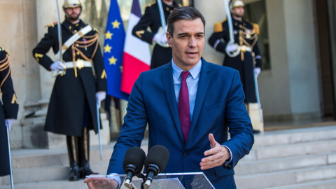 El presidente del Gobierno, Pedro Sánchez, este lunes en Francia.