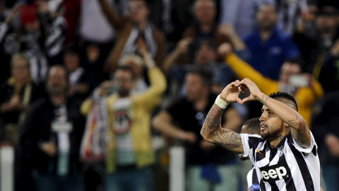 Vidal celebra su gol al Mónaco. REUTERS/Giorgio Perottino