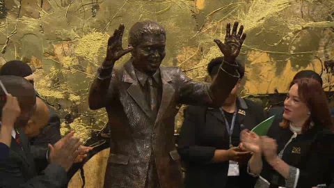 La ONU inaugura una estatua en homenaje a Nelson Mandela