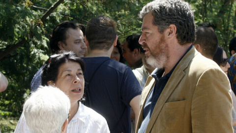 El fundador de Equo, Juan López de Uralde, y la concejala de Más Madrid, Inés Sabanés, en el lanzamiento del partido verde en 2011. VICTOR LERENA/EFE / MADRID