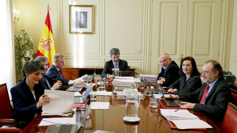 El presidente del CGPJ, Carlos Lesmes, durante la reunión que la Comisión Permanente del órgano de gobierno de los jueces. EFE/JuanJo Martín