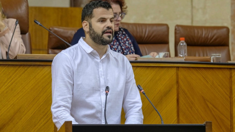 El diputado de Adelante Andalucía Chus Fernández, que defendió la PNL sobre apuestas online