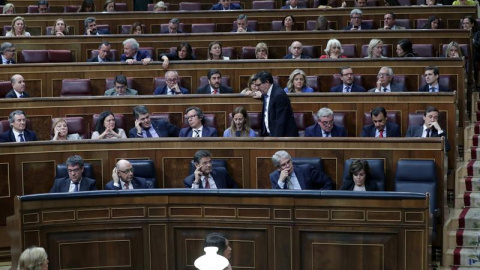 Escaño vacío del presidente del Gobierno, Mariano Rajoy, durante el debate de la moción de censura en el Congreso. - EFE