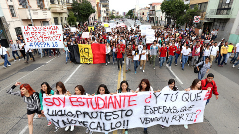 Protestas en Ayotzinapa - Ulises Ruiz Basurto/EFE