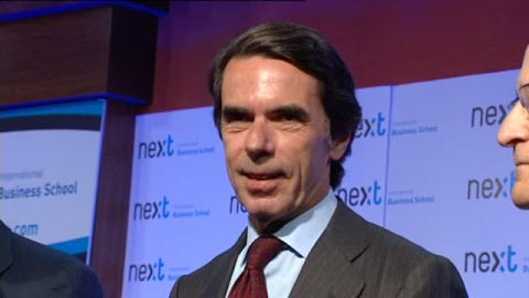 Aznar se compromete con los espaÃ±oles a reconstruir el "centro derecha"