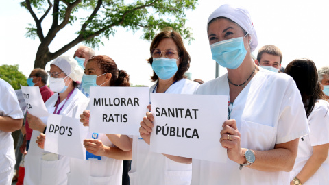 Sanitàries de l'Hospital Parc Taulí de Sabadell reclamen millores laborals. ACN / NORMA VIDAL