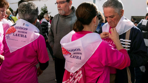 Miles de personas en la marcha por el asesinato de Laura Luelmo en Huelva - EFE/Julián Pérez