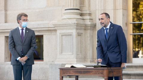 14/4/23 El expresidente de la Xunta y presidente del PP, Alberto Núñez Feijóo, asiste a la toma de posesión del conselleiro de Sanidade, Julio García Comesaña, en septiembre de 2020.