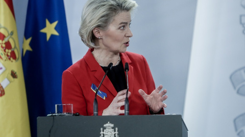 06/04/2022. La presidenta de la Comisión Europea, Ursula von der Leyen, interviene en la rueda de prensa después de una reunión con el presidente del Gobierno, en La Moncloa, a 05/03/2022.