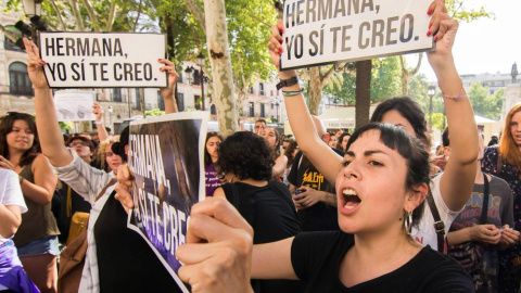 Protestas en Sevilla contra la sentencia de 'La Manada' / EFE