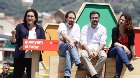 Colau, al mitíng amb Pablo Iglesias, Alberto Garzón i Laura Pérez. @bcnencomu