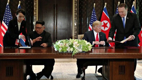 Donald Trump y Kim Jong Un estamparon su firma en un preacuerdo para la desnuclearización de Corea. / Reuters