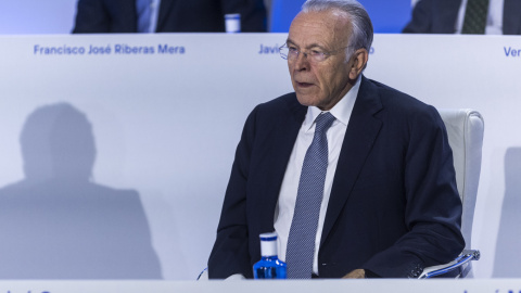 El presidente de la Fundación "la Caixa", Isidro Fainé Casas, durante la junta de accionistas 2022 de Telefónica celebrada en la sede de la empresa en Madrid. EFE/ Rodrigo Jiménez