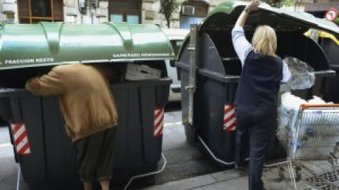 Ayuntamientos del PP castigan la pobreza y limitan el uso del espacio público en sus ciudades