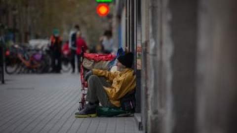 Las personas sin hogar, acorraladas en Alicante: multas por dormir en la calle tras la norma de PP, Cs y Vox