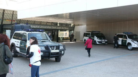 Fachada del Hospital de Sant Joan de Reus (Tarragona),  donde la Guardia Civil ha detenido al gerente. EFE/Jaume Sellart