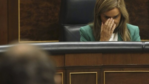 Ana Mato, durante una intervención de Rajoy en el Congreso, antes de dimitir por el 'caso Gürtel'.