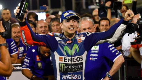 El piloto español Jorge Lorenzo se impone en MotoGP en la primera carrera de la temporada. EFE