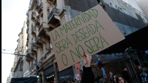 "La maternidad será deseada o no será". Amén. (DAVID FERNÁNDEZ | EFE)