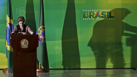 La presidenta de Brasil, Dilma Rousseff, durante la rueda de prensa con los corresponsales extranjeros en el Palacio Planalto, la sede de la Presidencia, en Brasilia. REUTERS/Ueslei Marcelino