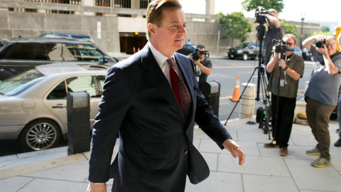 El exjefe de campaña de Donald Trump, Paul Manafort, llegando al Tribunal Federal en Washington D.C (Estados Unidos). / EFE