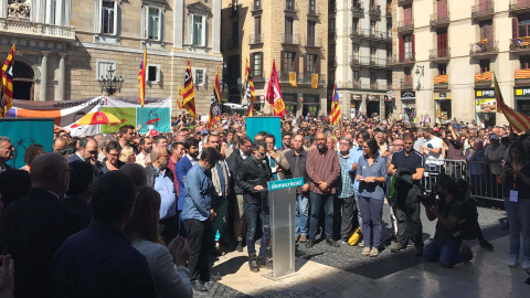 Concentració de protesta contra intervenció del govern central a Catalunya, a Plaça de Sant Jaume / LEC