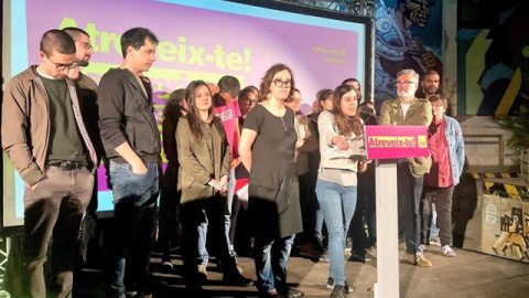 Anna Saliente, alcaldable de la CUP a Barcelona, valorant els resultats, que han deixat la formació fora del consistori. EUROPA PRESS