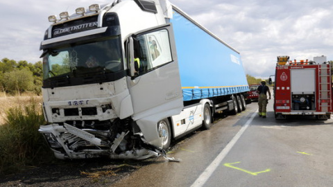 Camió accidentat a la N-240. AJUNTAMENT BORGES BLANQUES