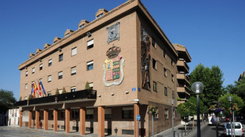 Fachada del Ayuntamiento de Móstoles / AYUNTAMIENTO DE MÓSTOLES