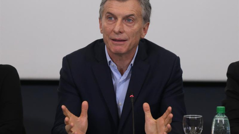 El presidente de Argentina, Mauricio Macri, inaugurando el Encuentro Empresarial Iberoamericano en Buenos Aires donde ha pedido a las empresas españolas que sigan invirtiendo en el país. EFE/David Fernández