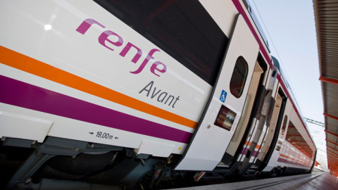 Dimiten el presidente de Renfe y la secretaria de Estado de Transportes tras la polémica de los trenes en Cantabria y Asturias