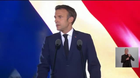 Macron se impone a la ultraderechista Le Pen y seguirá otros cinco años al frente del Eliseo