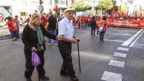 Participantes en las calles por las Marchas en Madrid/ EFE