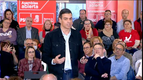 Pedro Sánchez: "La banca tiene que rescatar parte de las pensiones de este país"