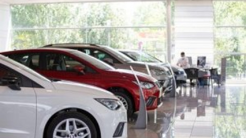 Las ventas de coches caen otro 73% en mayo, registrando la segunda peor cifra histórica