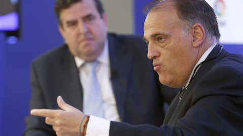 El presidente de la Liga de Fútbol Profesional (LFP), Javier Tebas, durante su participación en EFE Fórum Deportes. EFE/JAVIER LIZÓN