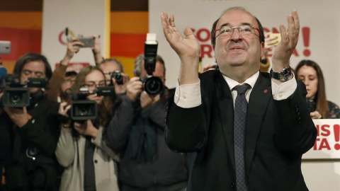 Miquel Iceta durante un mitin electoral celebrado en Tarragona. / EFE