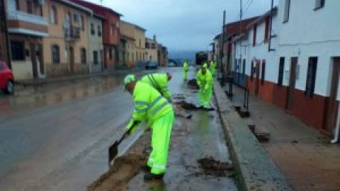 Inundaciones y desprendimientos de rocas, el paso de la borrasca Irene deja importantes daños en Arroba de los Montes