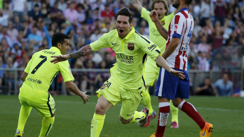 Messi celebra su gol ante  el Atletico de Madrid, que hace al Barça campeón de Liga a falta de un partido para que termine la temporada. REUTERS/Andrea Comas