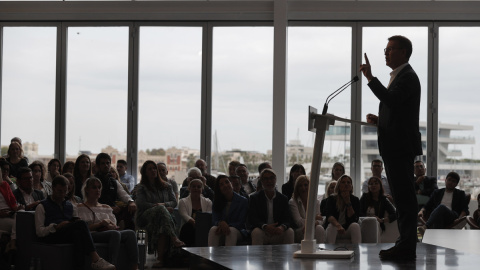 El presidente del PP, Alberto Núñez Feijóo, durante un mitin en València, a 11 de mayo de 2023.