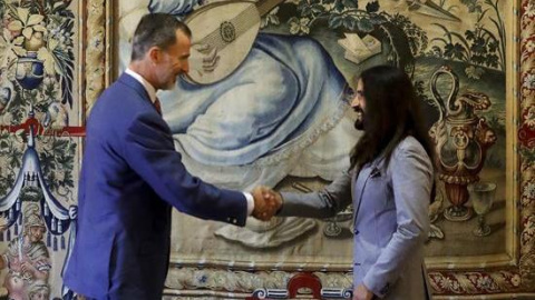 PALMA DE MALLORCA (ESPAÑA), 30/07/2018.- El Rey Felipe VI y Baltasar Picornell i Lladó, Presidente del Parlmento las Illes Balears, durante la audiencia celebrada esta mañana en el Palacio Real de la Almudaina, en Palma de Mallorca.- EFE/Ba