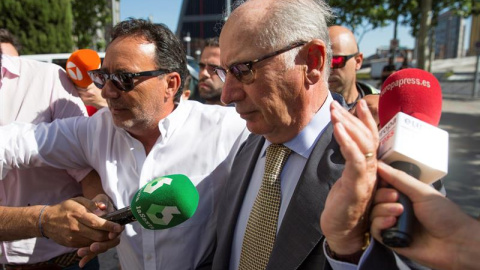 El exvicepresidente del Gobierno, Rodrigo Rato, a su llegada a los juzgados madrileños de Plaza de Castilla/EFE