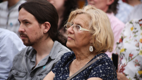 manuela Cary Pablo Iglesias durante un acto de campaña en Madrid.- JAIRO VARGAS