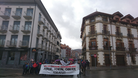 La localidad de Altsasu vuelve a salir a la calle para pedir justicia./PÚBLICO