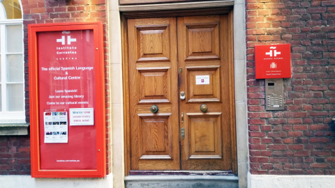 Fachada de la sede del Instituto Cervantes en Londres.